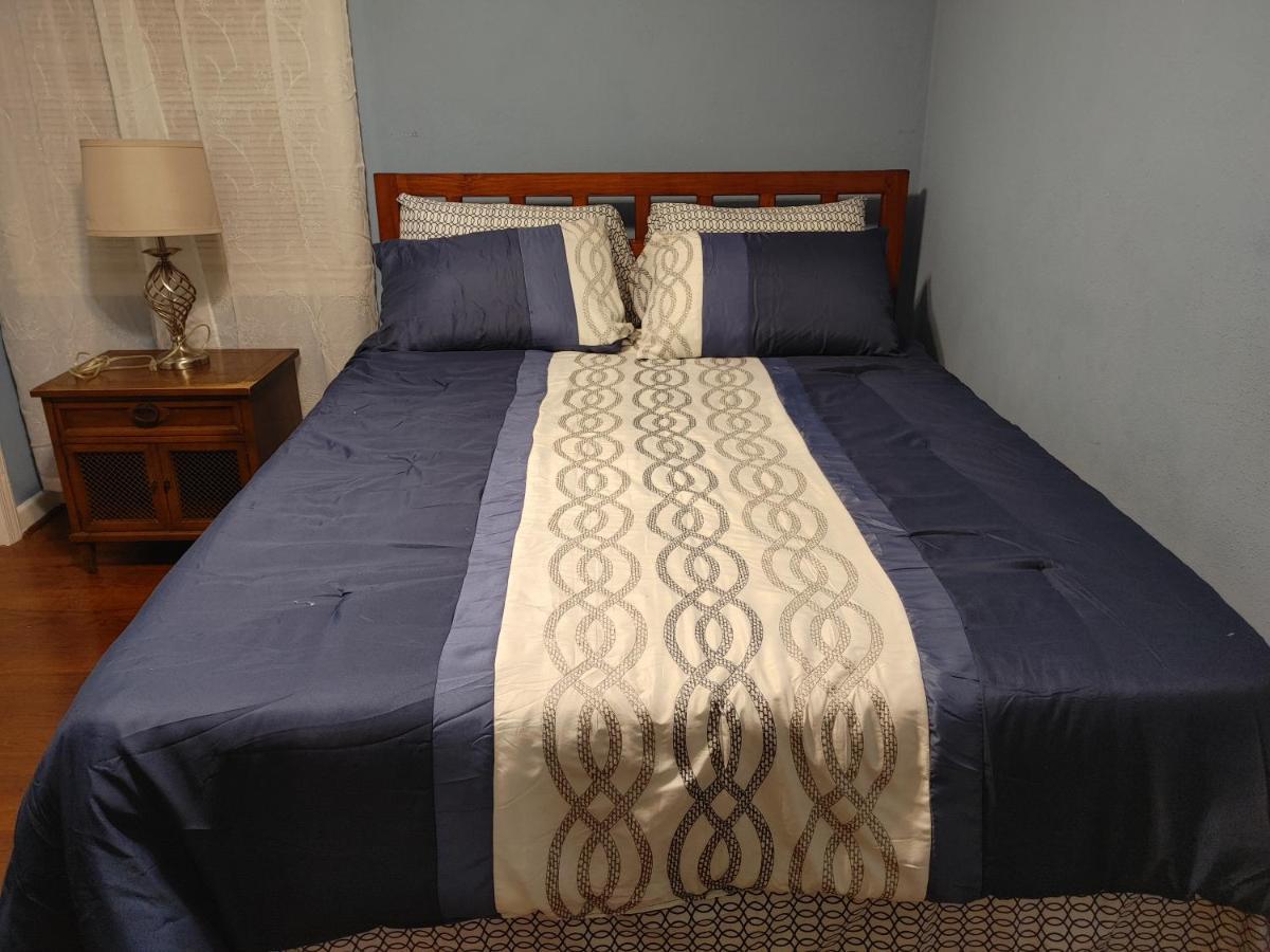 The Kind House Hosting, Low Monthly Rates, Traveling Nurses, Fletc, & Travelers! 브런즈윅 외부 사진